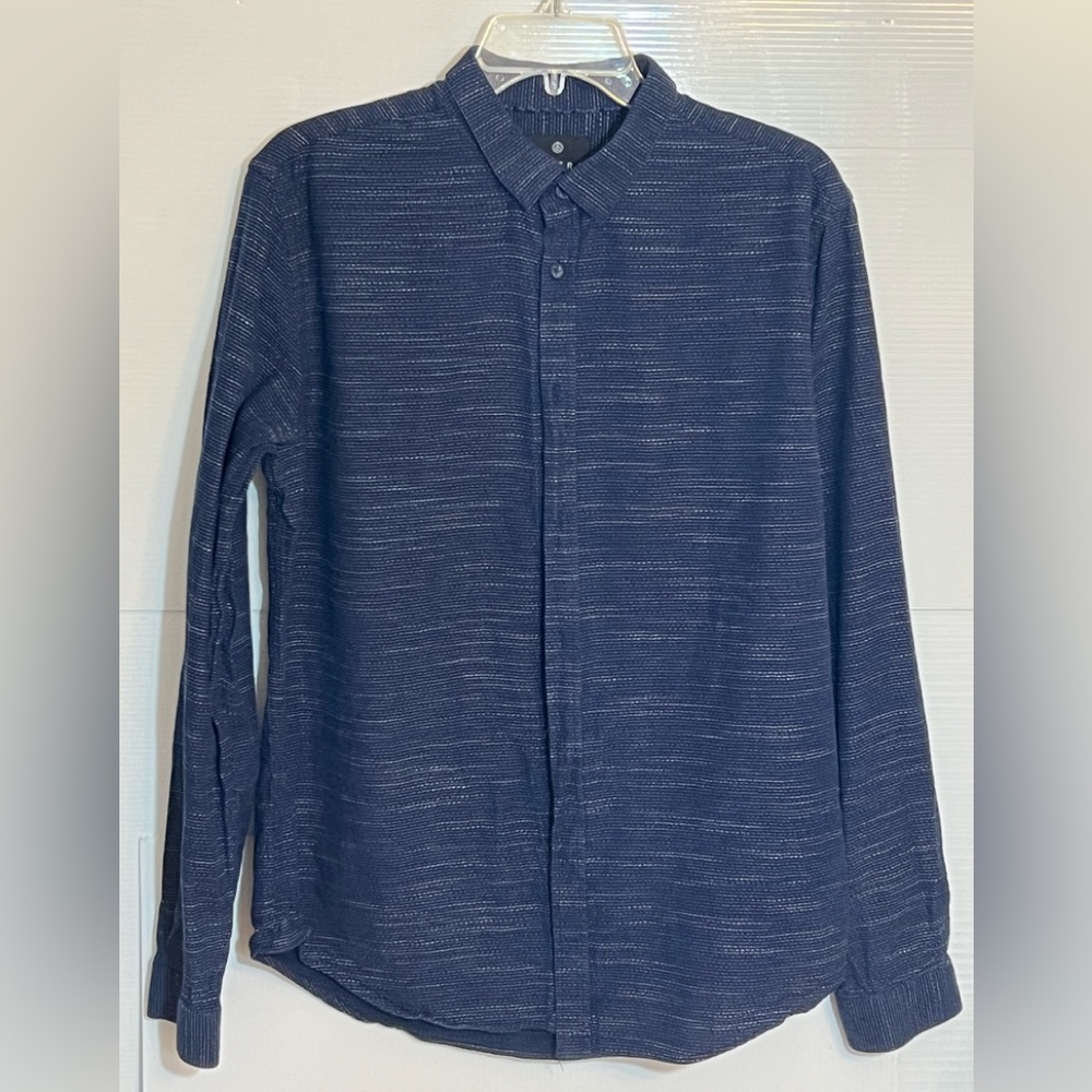 VUSTRA MENS SHIRT NAVY BLUE SIZE MEDIUM 100% organic cotton EUC!